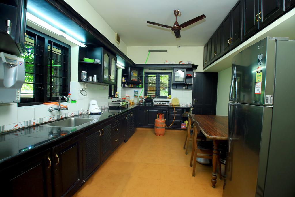 Malakkarethu House Aranmula Exterior foto