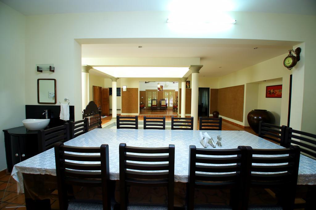 Malakkarethu House Aranmula Exterior foto